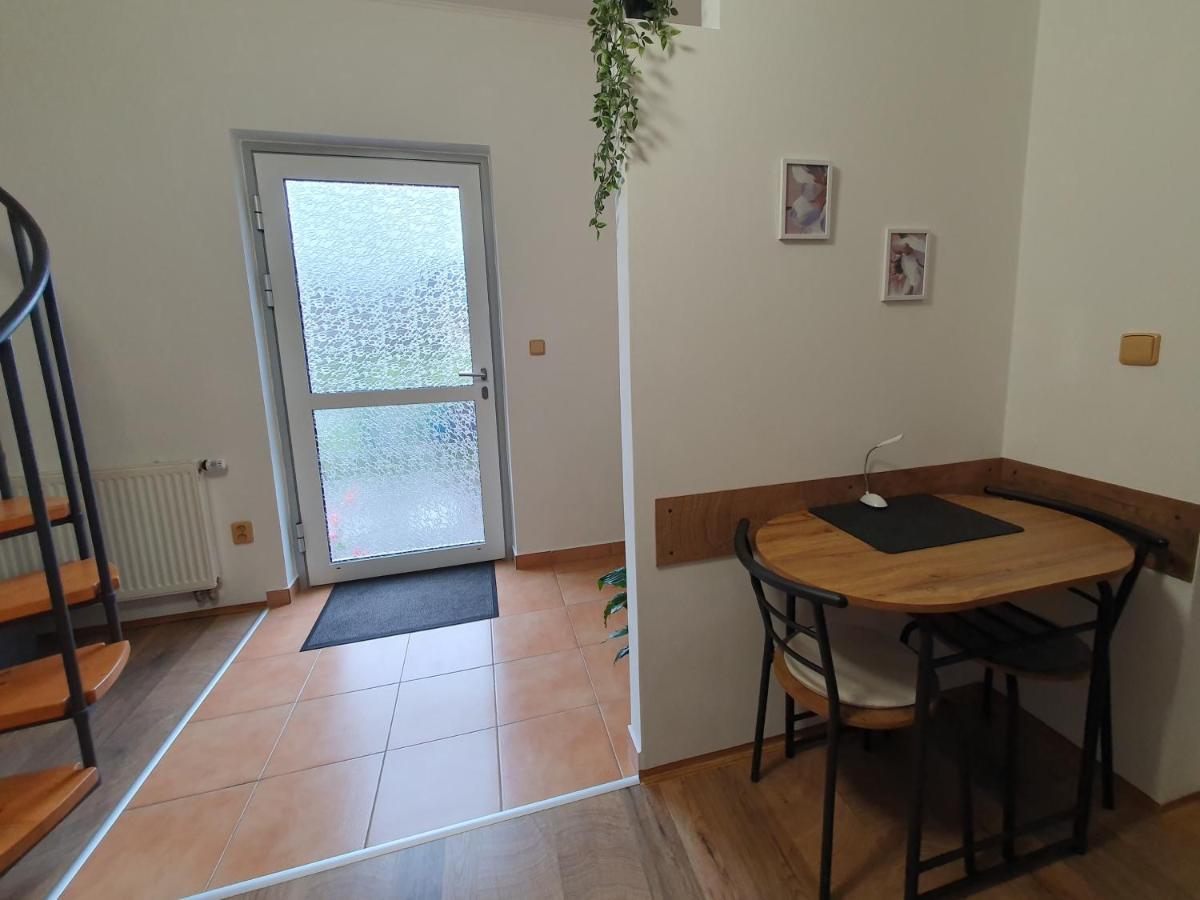 Apartman U Jakuba Dvůr Králové nad Labem エクステリア 写真